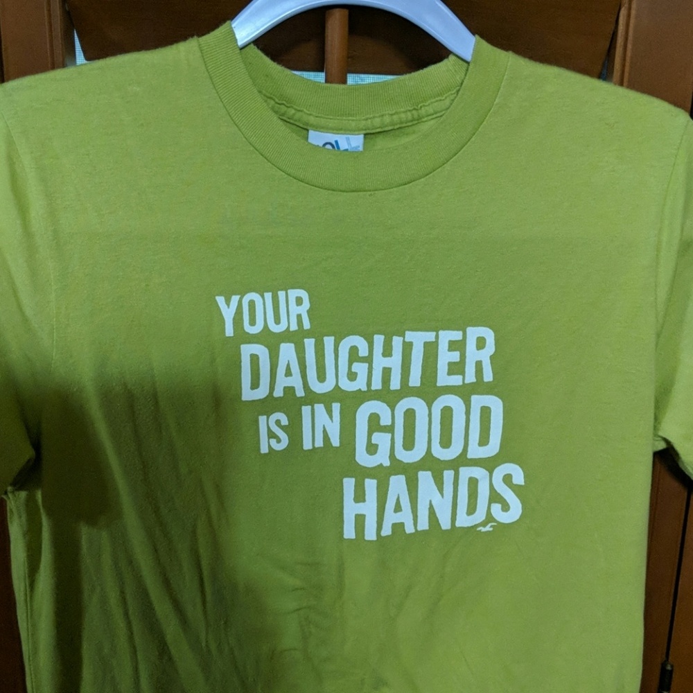 Hollister small men's novelty tee